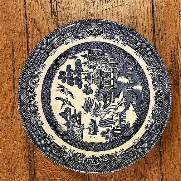 Churchill Blue Willow Plates 7.5